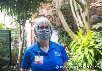 Bethel Park bird lover is volunteer of the year at  National Aviary