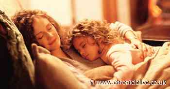 At what time should kids go to bed? Here's what sleep experts say