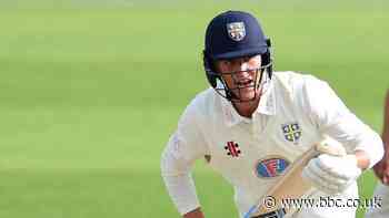 Bob Willis Trophy: Durham's Brydon Carse and Ben Raine defy Nottinghamshire to ensure draw