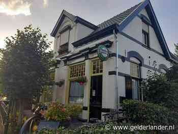 Burgemeester Van Eert van Rheden sluit Café De Sok in Velp na ontdekking van ‘enkele veroordelingen’ van uitbater