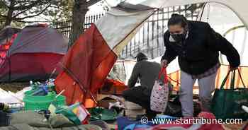 St. Paul clears homeless encampment on edge of downtown