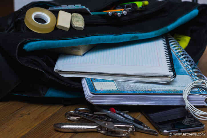 The Best Art Supply Totes for Traveling With Your Tools
