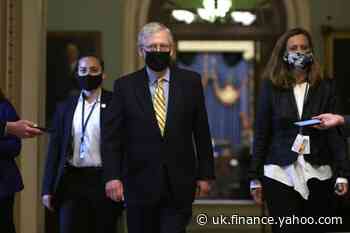 US stocks resume downward slide as sterling falls further