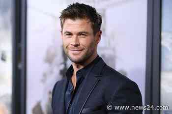 Chris Hemsworth's wife Elsa Pataky shares bathtub snap of him - News24