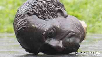 Striking a pose: Canada and the politics of statues