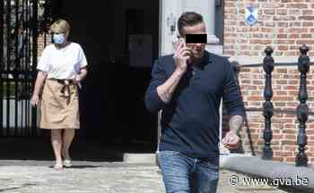 6 jaar cel voor man die voorbijgangers met jachtgeweer beschoot - Gazet van Antwerpen