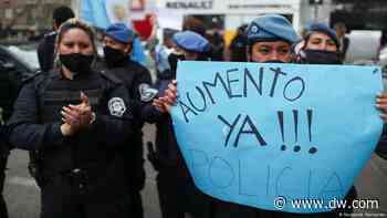 Buenos Aires aprueba subida salarial tras protestas policiales - DW (Español)