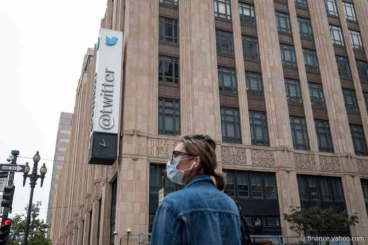 VMware, Twitter Cut Pay for Remote Workers Fleeing Bay Area