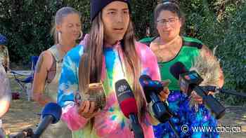 Judge dismisses province's application to remove Wascana Park teepee camp