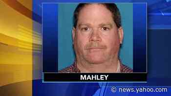 HVAC employee arrested after mirrors found in Gloucester Township school bathroom: Police