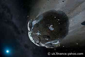 Amateur astronomer spots potentially dangerous asteroid just days before it flies past Earth