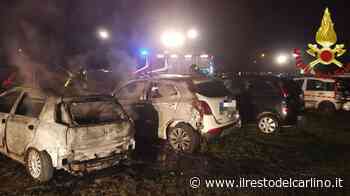 Incendio Festa Unità Modena, a fuoco sette auto nel parcheggio - il Resto del Carlino
