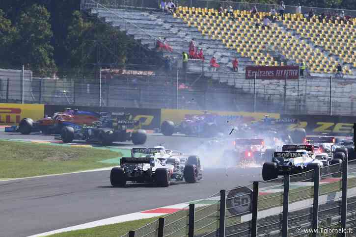 Formula Uno, incidenti a ripetizione al Mugello. Doppietta Mercedes, male le Ferrari