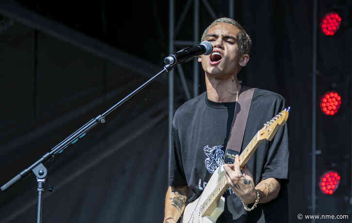 Watch Dominic Fike play ‘Vampire’, ‘Come Here’ and more in Fortnite concert