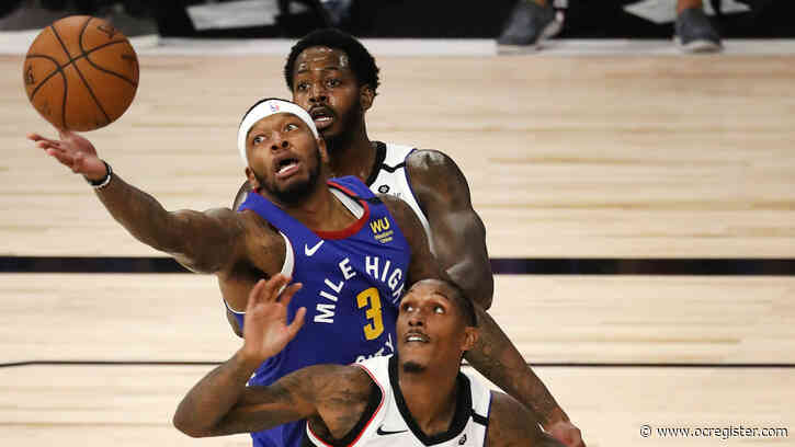 Updates: Clippers close half on strong run, lead Nuggets 63-47