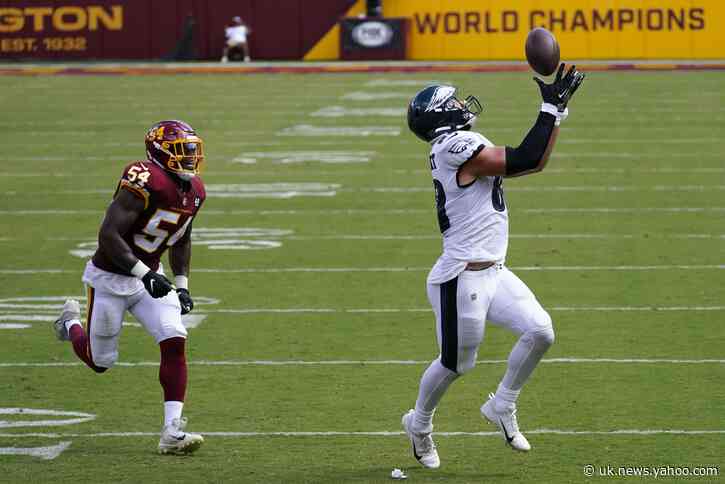 Washington gets 8 sacks, rallies for 27-17 win over Eagles