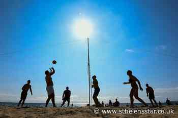 In Pictures: Sunseekers soak up early autumn sunshine - St Helens Star