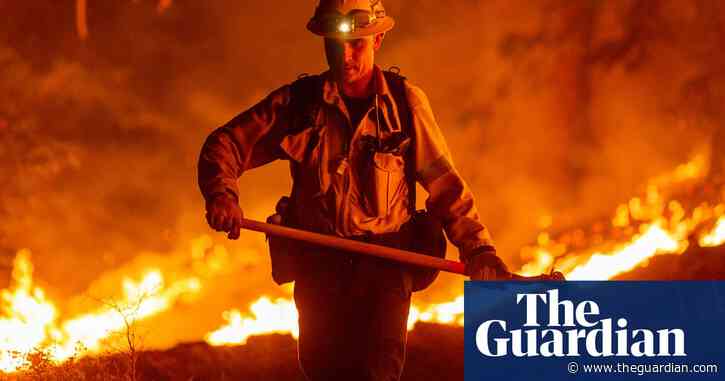 Death toll rises as fires choke US west coast and Trump response is lambasted