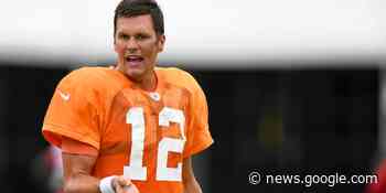 Turns Out, the Bears Actually Made Tom Brady an Offer - bleachernation.com