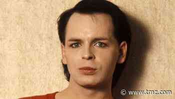 New Wave Musician Gary Numan 'Memba Him?!