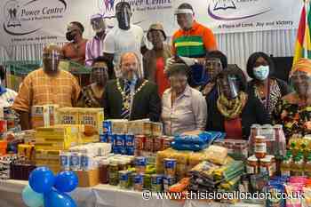 Mitcham church celebrates 20 years with community leaders