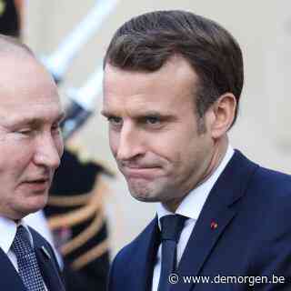Macron hekelt moordpoging op Navalny en vraagt Poetin om opheldering