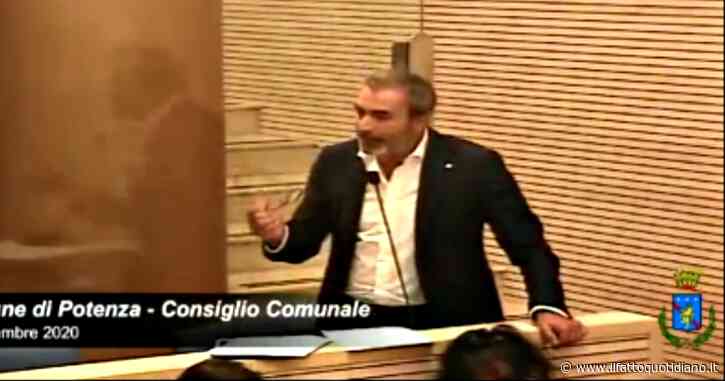 “L’omosessualità è contro natura”: l’intervento omofobo del consigliere di Fratelli d’Italia di Potenza