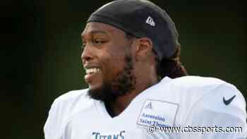 Titans star Derrick Henry wears suit honoring victims of police brutality and racial injustice