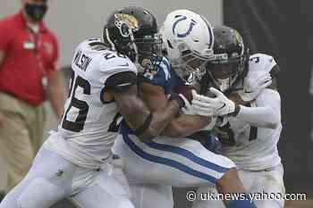 Taylor takes over as Colts starter with Mack out for season