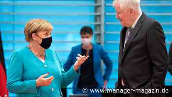 Angela Merkel und Horst Seehofer wollen 1500 Flüchtlinge aufnehmen