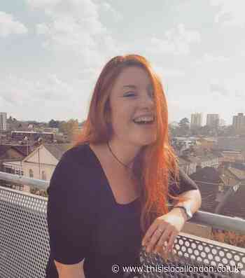 Wimbledon survivor, 23, helps teenagers fight cancer