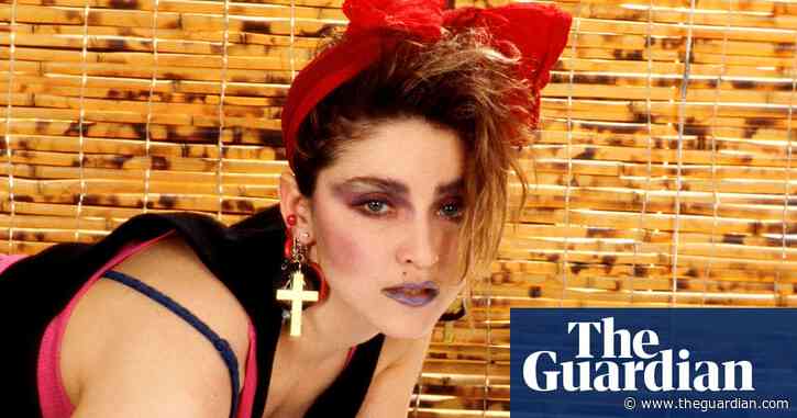 Madonna to direct and co-write her own biopic
