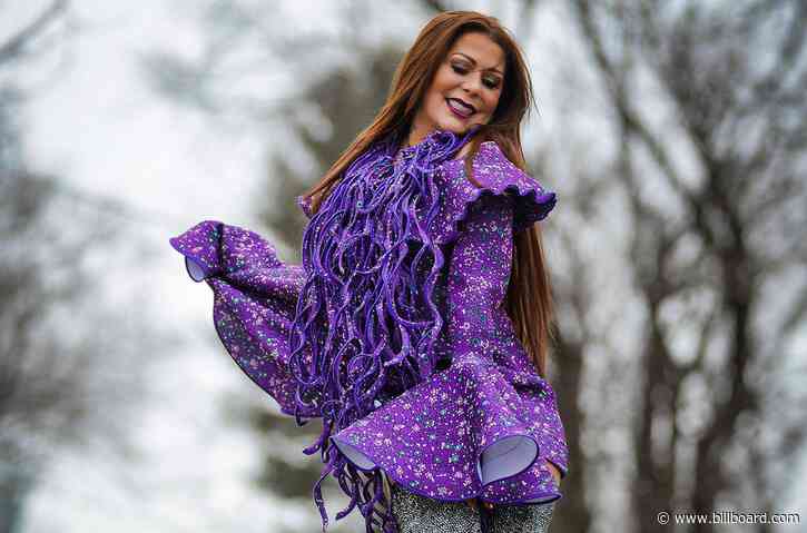 Alejandra Guzmán Signs With Management Company All Parts Move