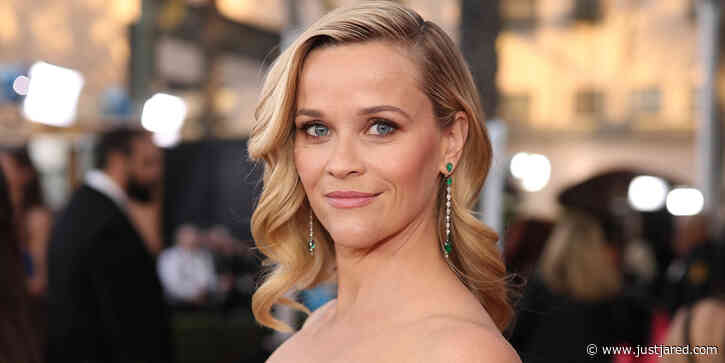 Reese Witherspoon Gets Candid About Getting Pregnant at 22: 'I Was Terrified'
