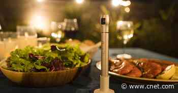 Iqui is a pen-sized 360 camera for simple social sharing and that's all     - CNET