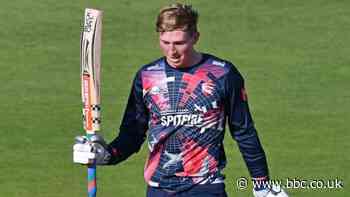 T20 Blast: Zak Crawley ton as Kent win, Surrey top South Group and wins for Essex & Lancs