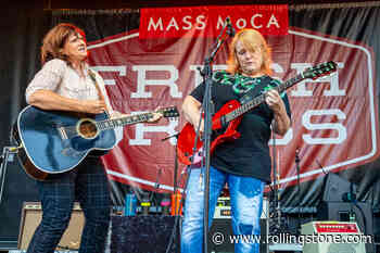 Indigo Girls Stay Resilient Through Covid-19 on New Song ‘Long Ride’