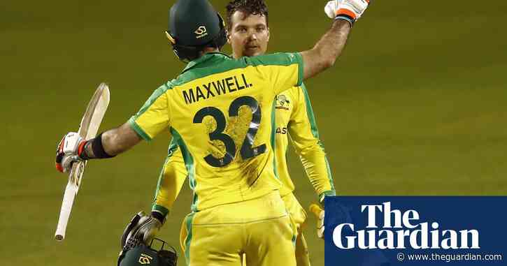 Maxwell and Carey tons set up superb Australia series win over England