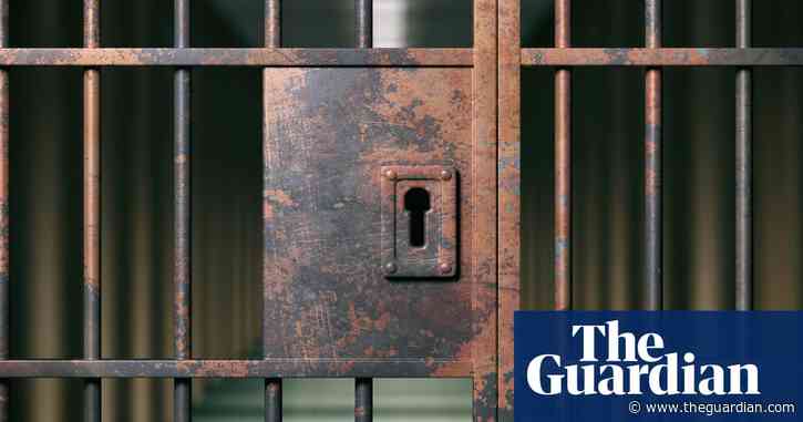 More than 200 naked inmates escape jail in Uganda