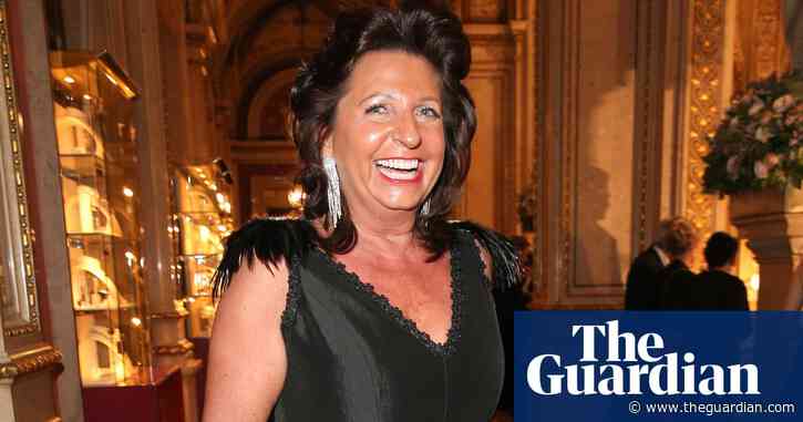 Son sues mother for embezzlement as Aldi heirs' feud escalates