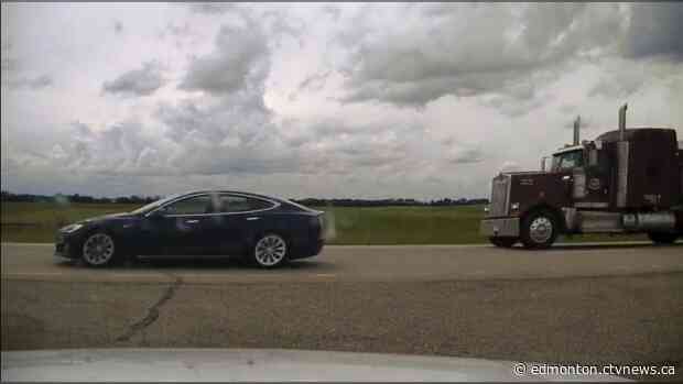 B.C. Tesla driver charged after Alta. RCMP allege he was asleep in speeding car