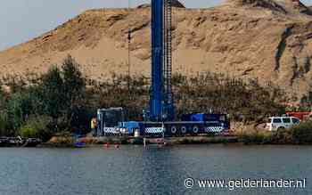 Zoektocht naar vermiste Piet en Hans voorbij: metalen voorwerp blijkt geen auto maar zware balk