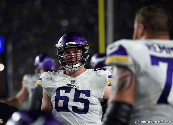 Vikings Place Right Guard Pat Elflein On Injured Reserve