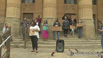 Social workers speak out against Buffalo mayor’s plan to pair them with police officers