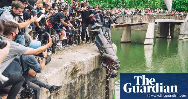 Men allegedly involved in toppling of Colston statue offered cautions