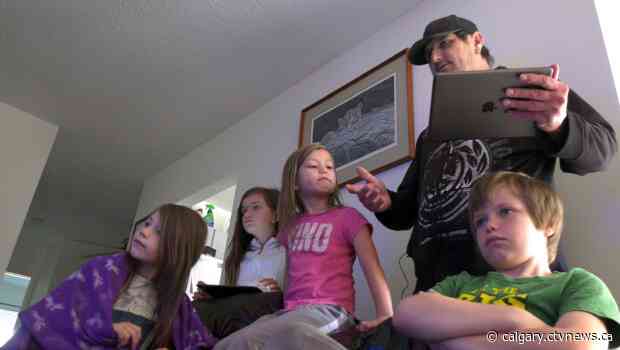 Hub learning challenging for one large low-income Calgary family