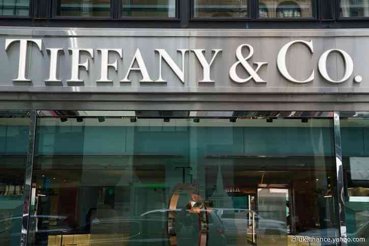 LVMH says submits disputed Tiffany takeover for EU clearance
