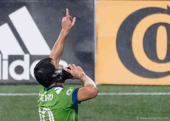 Struggling LAFC shut out again as Sounders win 3-0