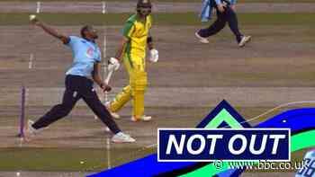England v Australia: Alex Carey survives after being caught off Jofra Archer no-ball