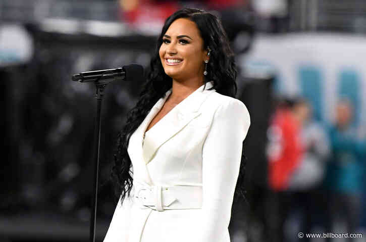 Demi Lovato Remembers Ruth Bader Ginsburg as a ‘Super Hero’ in Heartfelt Tribute